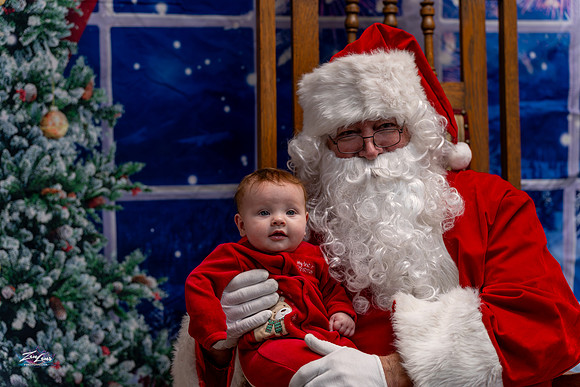 Christmas Parade Favs 2025-177