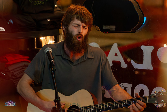 Jacob @Pappy's_ZL_020626-2