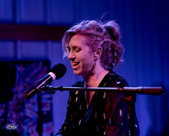 HerVoice_021126_ZLCC-61