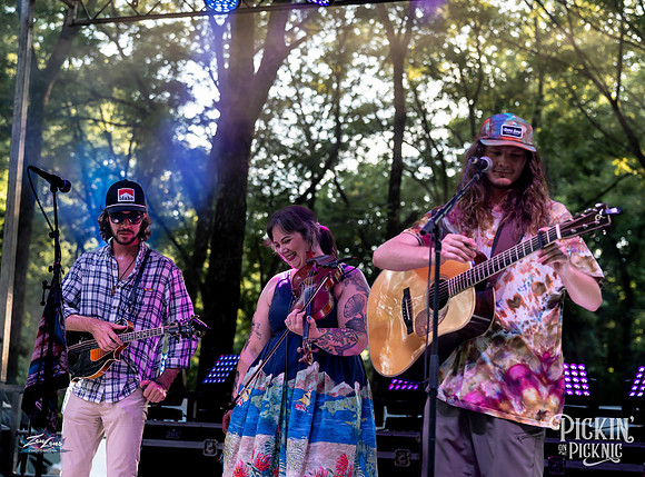 ZL_R_SH_Pickin_071124-15