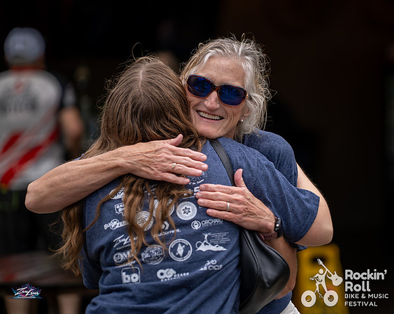 091226_RockinRollBMF_ZL (186 of 242)