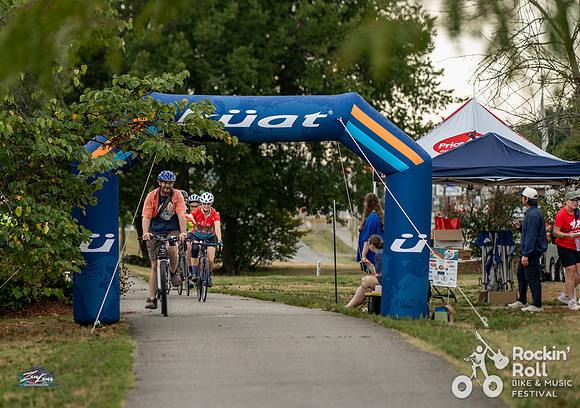 091226_RockinRollBMF_ZL (235 of 242)