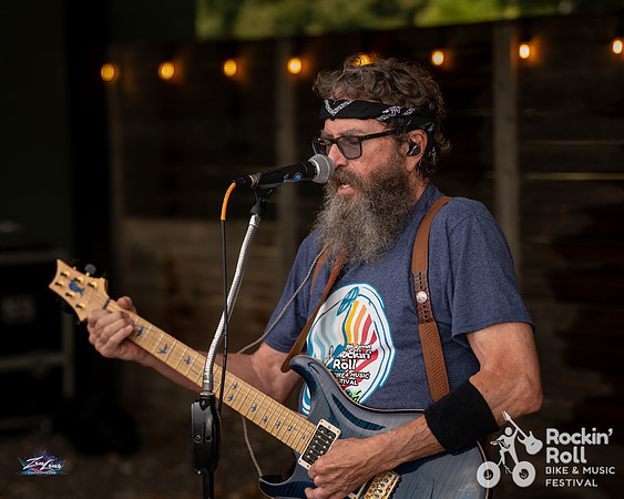 091226_RockinRollBMF_ZL (184 of 242)