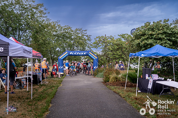 091226_RockinRollBMF_ZL (94 of 242)