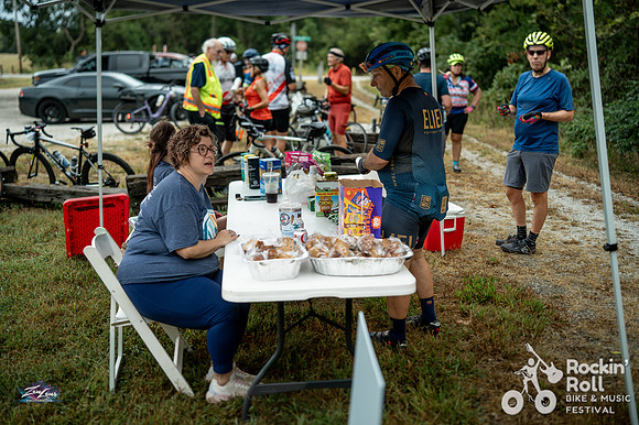 091226_RockinRollBMF_ZL (72 of 242)