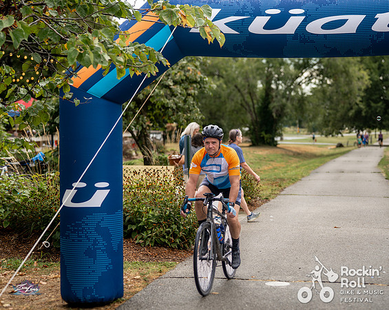 091226_RockinRollBMF_ZL (216 of 242)