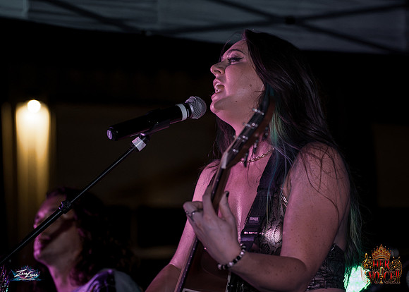 091626_HerVoiceII_CC_ZL-288