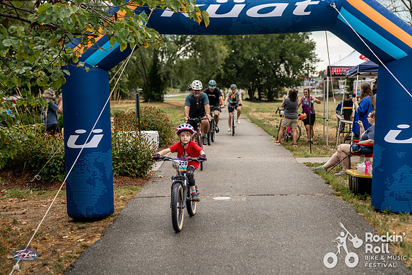 091226_RockinRollBMF_ZL (209 of 242)