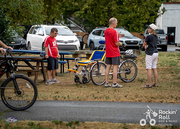 091226_RockinRollBMF_ZL (74 of 242)