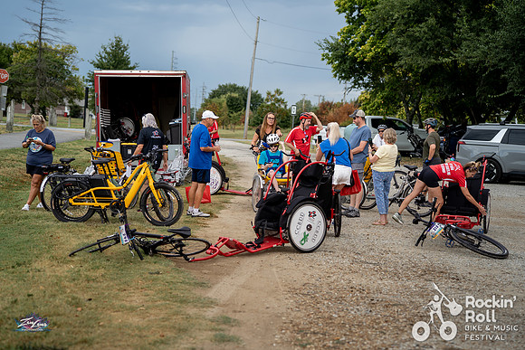 091226_RockinRollBMF_ZL (75 of 242)