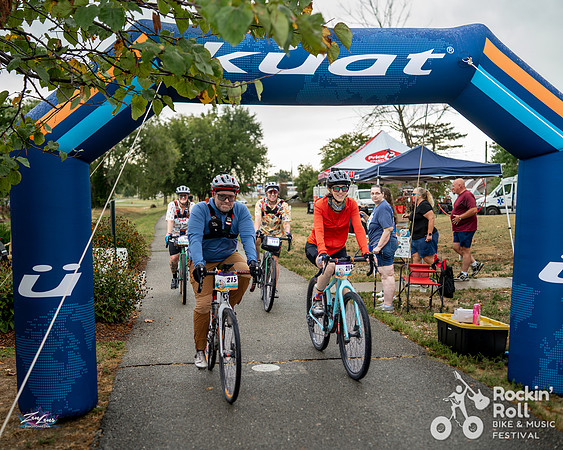091226_RockinRollBMF_ZL (233 of 242)
