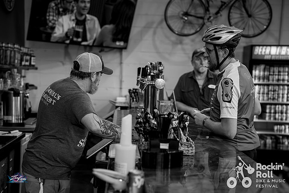 091226_RockinRollBMF_ZL (168 of 242)