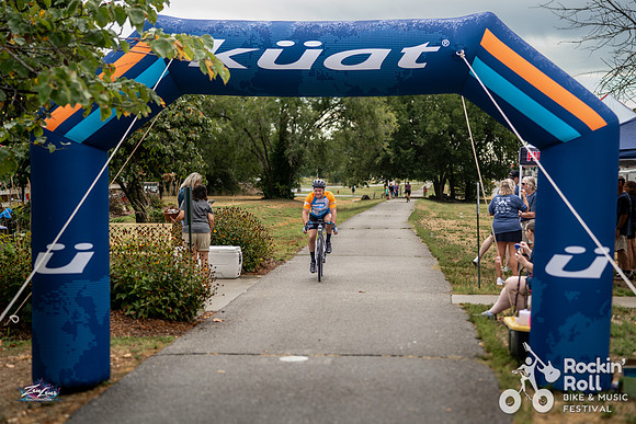 091226_RockinRollBMF_ZL (215 of 242)