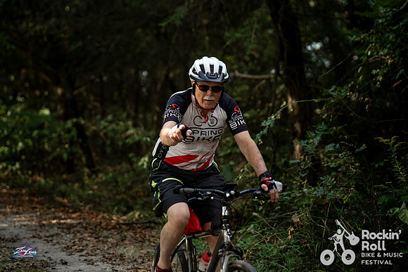 091226_RockinRollBMF_ZL (61 of 242)