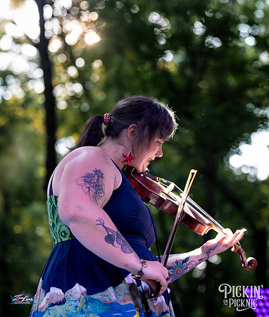 ZL_R_SH_Pickin_071124-13