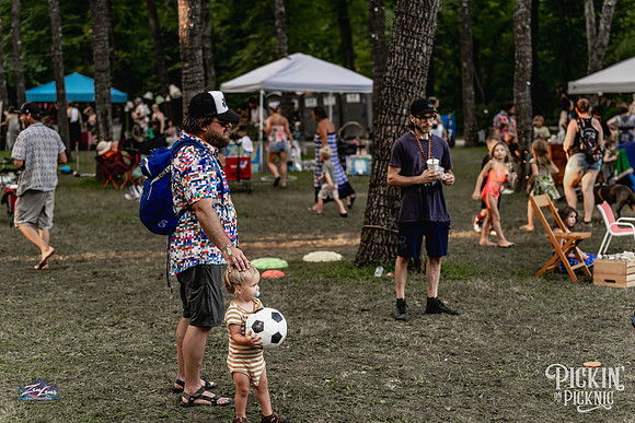 ZL_C_Pickin_071224-370